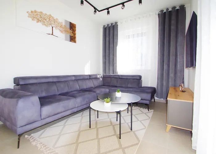 Riviera Holiday home Nedescina