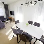 Riviera Dom wakacyjny Nedeščina