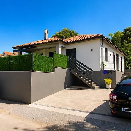 Riviera Σπίτι διακοπών Nedeščina