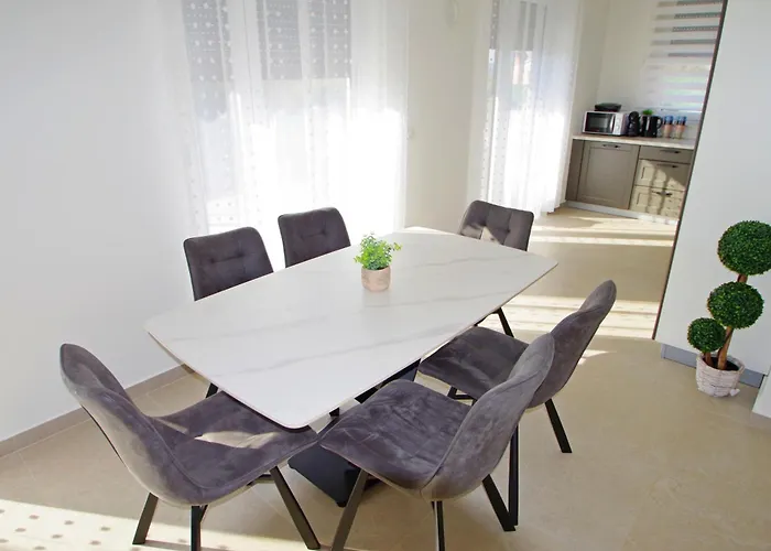 Vakantiehuis Riviera Nedeščina